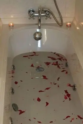 Tek Büyük Yataklı Oda (Blanca)