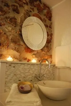 Tek Büyük Yataklı Oda (Blanca)