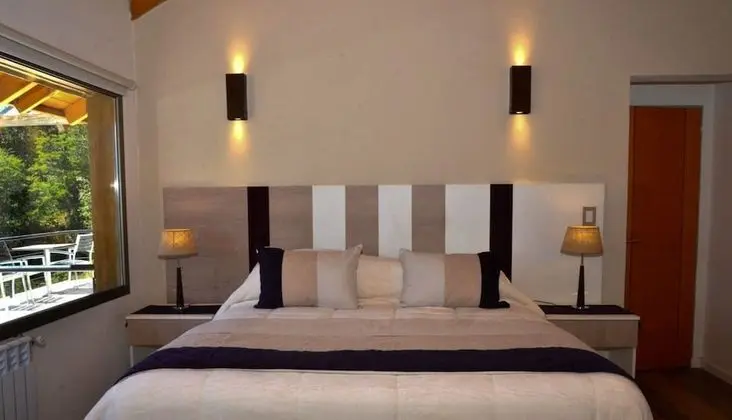 Standard Double Room, 1 King Bed, Non Smoking, Private Bathroom