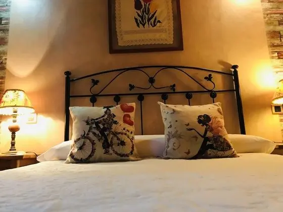 Tek Büyük Yataklı Oda, Banyolu/Duşlu