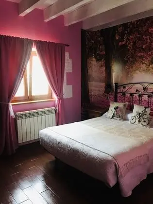 Tek Büyük Yataklı Oda, Banyolu/Duşlu