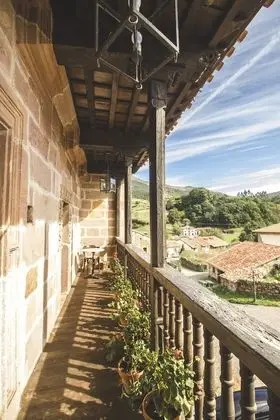 Superior Tek Büyük Yataklı Oda, Balkon
