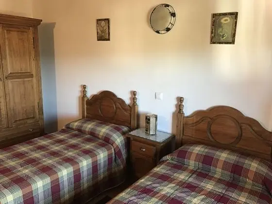 Tek Büyük veya İki Ayrı Yataklı Oda