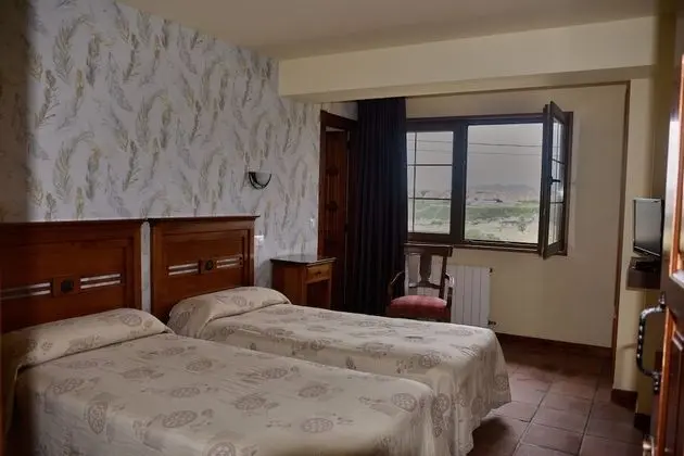 Tek Büyük veya İki Ayrı Yataklı Oda, Özel Banyo