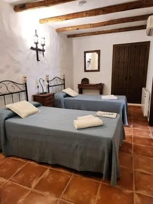 Standard Üç Kişilik Oda