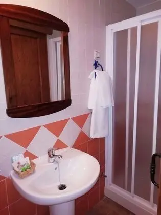 Economy Tek Büyük Yataklı Oda