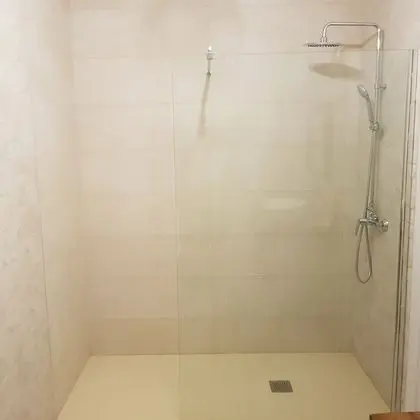 Comfort Tek Büyük Yataklı Oda, Banyolu/Duşlu (3)