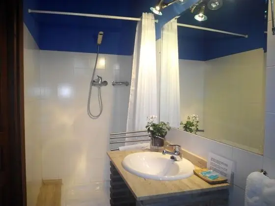 Tek Büyük Yataklı Oda, Vadi Manzaralı (Double Bed + 1 Rollaway Bed)