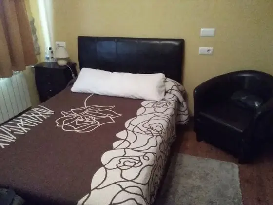 Classic Tek Büyük Yataklı Oda