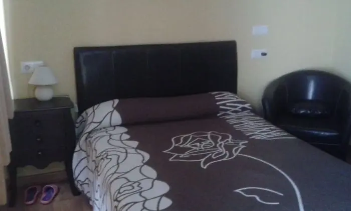 Classic Tek Büyük Yataklı Oda