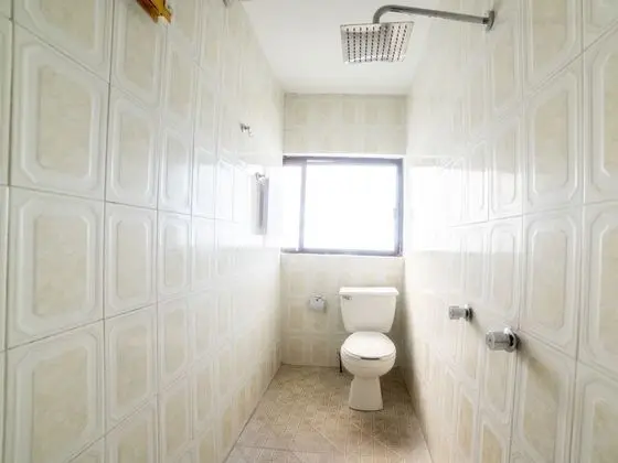 Standard Oda, 2 Büyük (Queen) Boy Yatak