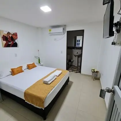 Standard Tek Büyük Yataklı Oda