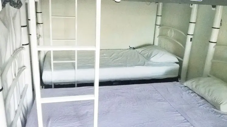 Dormitorio Compartido 10 beds