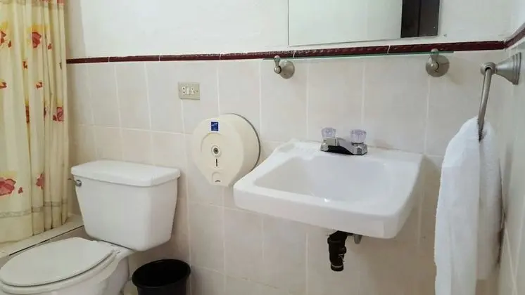 Standard Oda, 1 Yatak Odası, Engellilere Uygun, Havuz Manzaralı