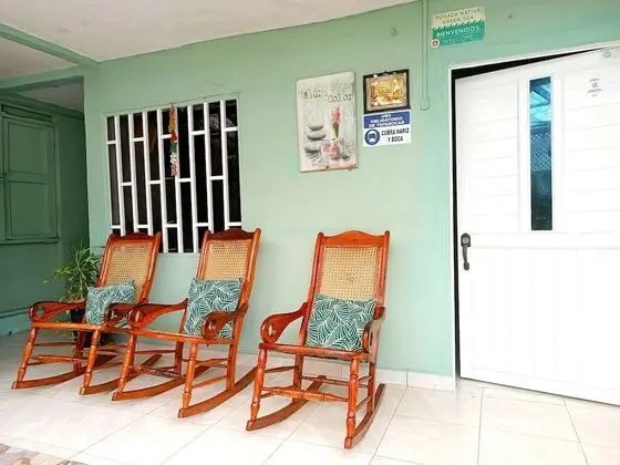 Ortak Ranzalı Oda, 3 Yatak Odası, Engellilere Uygun, Sigara İçilebilir