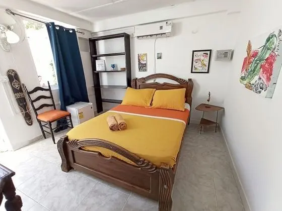 Basic Tek Büyük Yataklı Oda