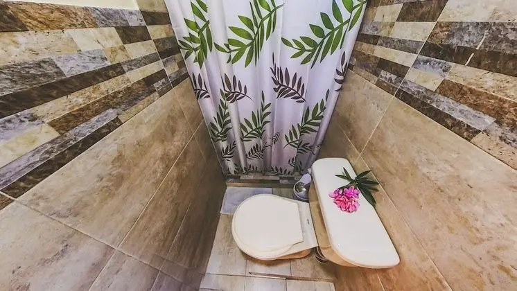 Oda, Ortak Banyo (Balcony)