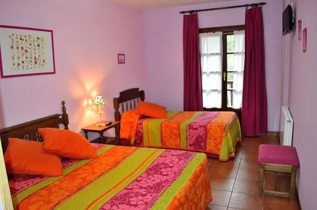 Basic Tek Büyük veya İki Ayrı Yataklı Oda