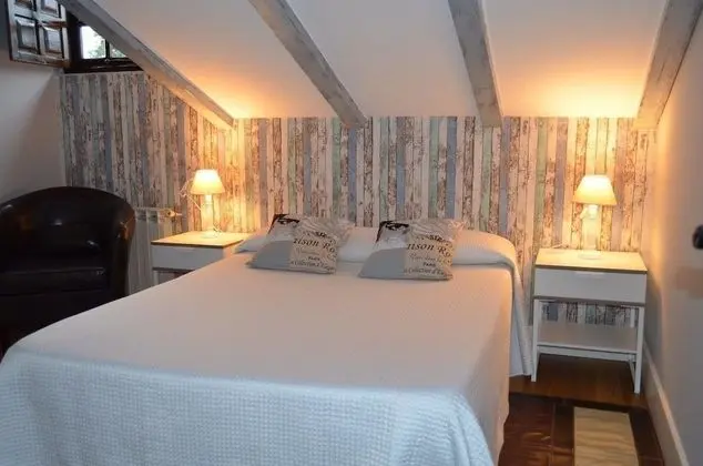 Tek Büyük Yataklı Oda (Ático)