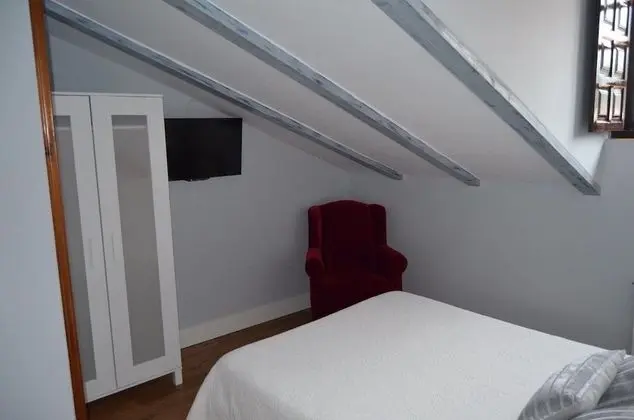 Tek Büyük Yataklı Oda (Ático)