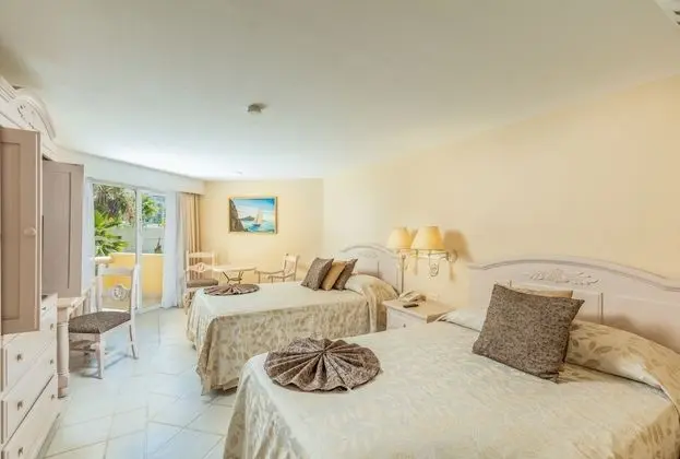 Standard Room, Balcony, Garden View