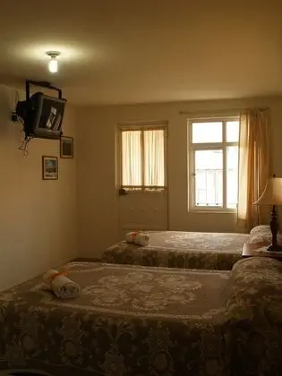 Standard Tek Büyük Yataklı Oda