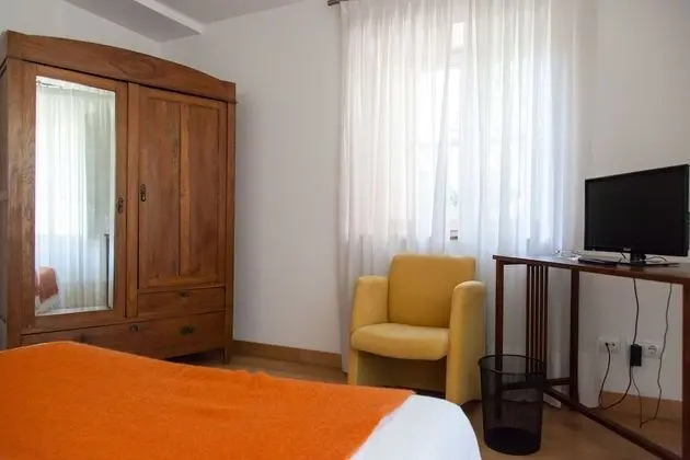 Tek Büyük veya İki Ayrı Yataklı Oda