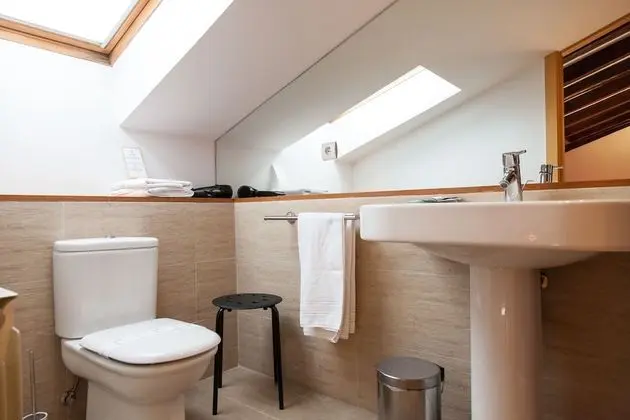 Tek Büyük veya İki Ayrı Yataklı Oda