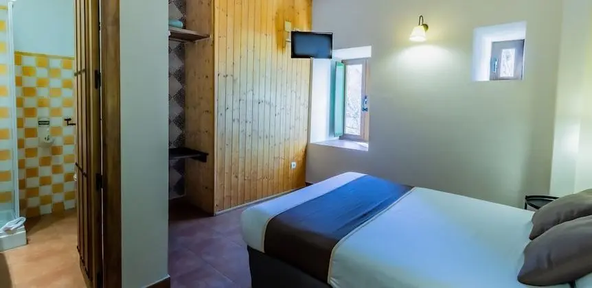 Tek Büyük veya İki Ayrı Yataklı Oda