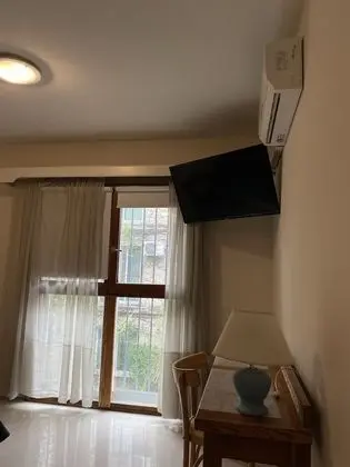 Business Tek Büyük Yataklı Oda