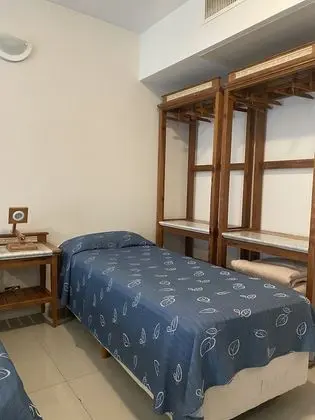 Business Tek Büyük Yataklı Oda