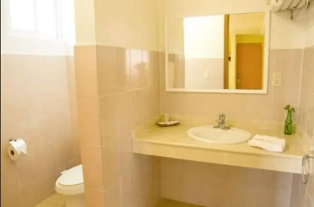 Traditional Tek Büyük Yataklı Oda