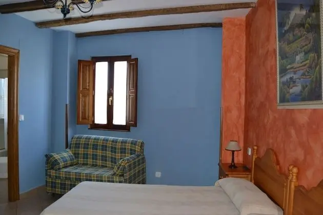 Tek Büyük veya İki Ayrı Yataklı Oda