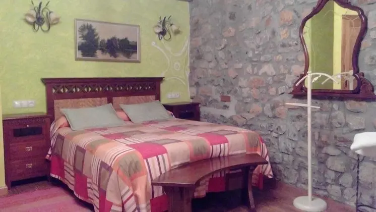 Tek Büyük Yataklı Oda