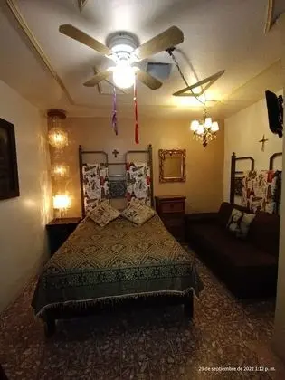 Tek Büyük Yataklı Oda