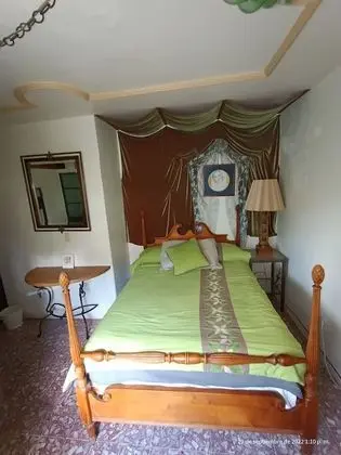 Tek Büyük Yataklı Oda