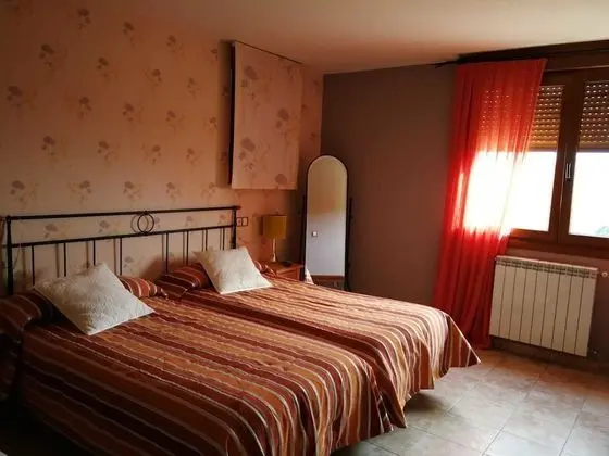 Tek Büyük veya İki Ayrı Yataklı Oda