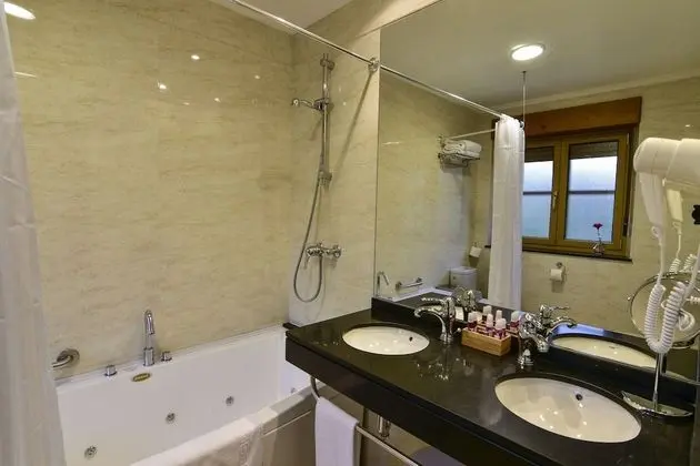 Luxury Tek Büyük Yataklı Oda, Banyolu/Duşlu (22)