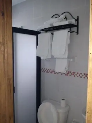 Tek Büyük Yataklı Oda, 1 Çift Kişilik Yatak