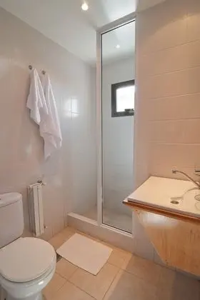 Tek Büyük Yataklı Oda, 1 Çift Kişilik Yatak