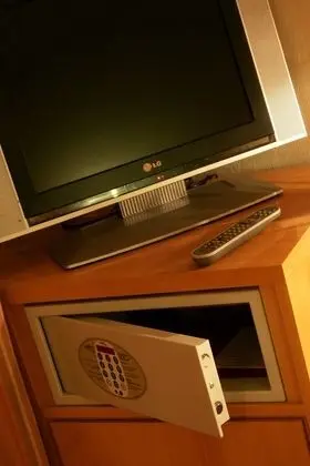 Standard Büyük Yataklı Tek Kişilik Oda