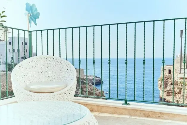 Deluxe Tek Büyük Yataklı Oda, Balkon, Deniz Manzaralı