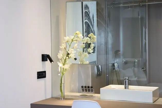 Standard Tek Büyük veya İki Ayrı Yataklı Oda, Deniz Manzaralı