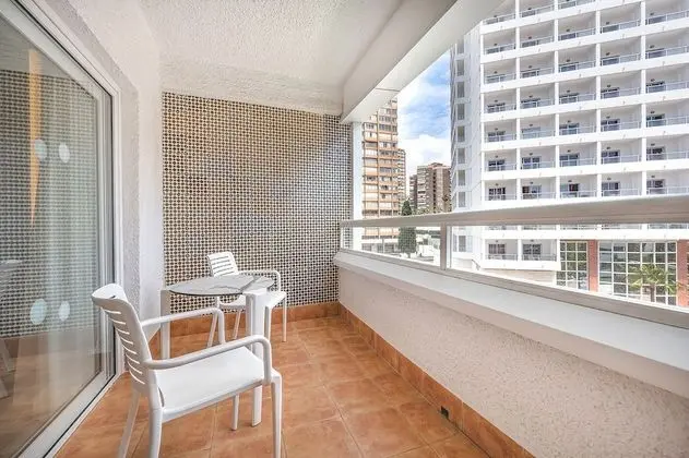 Büyük Yataklı Tek Kişilik Oda, Teras, Şehir Manzaralı