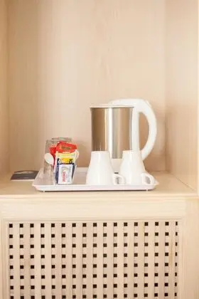 Standard Üç Kişilik Oda, Birden Çok Yatak, Bahçeli