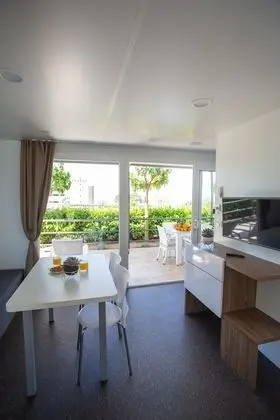 Basic Karavan, 2 Yatak Odası, Engellilere Uygun, Bahçe Manzaralı