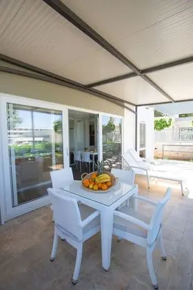 Basic Karavan, 2 Yatak Odası, Engellilere Uygun, Bahçe Manzaralı