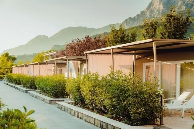 Basic Karavan, 2 Yatak Odası, Engellilere Uygun, Bahçe Manzaralı