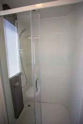 Basic Karavan, 2 Yatak Odası, Engellilere Uygun, Bahçe Manzaralı