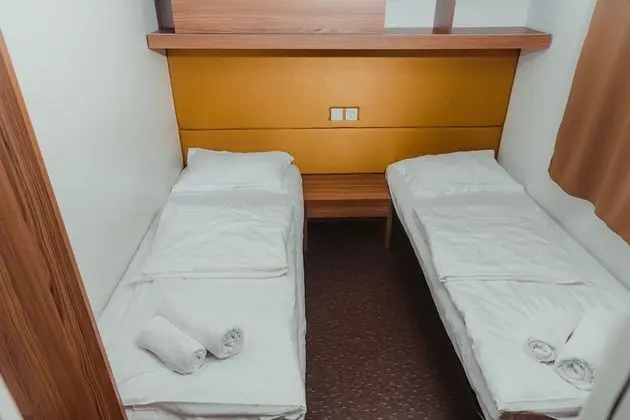 Basic Karavan, 3 Yatak Odası, Engellilere Uygun, Resort Manzaralı